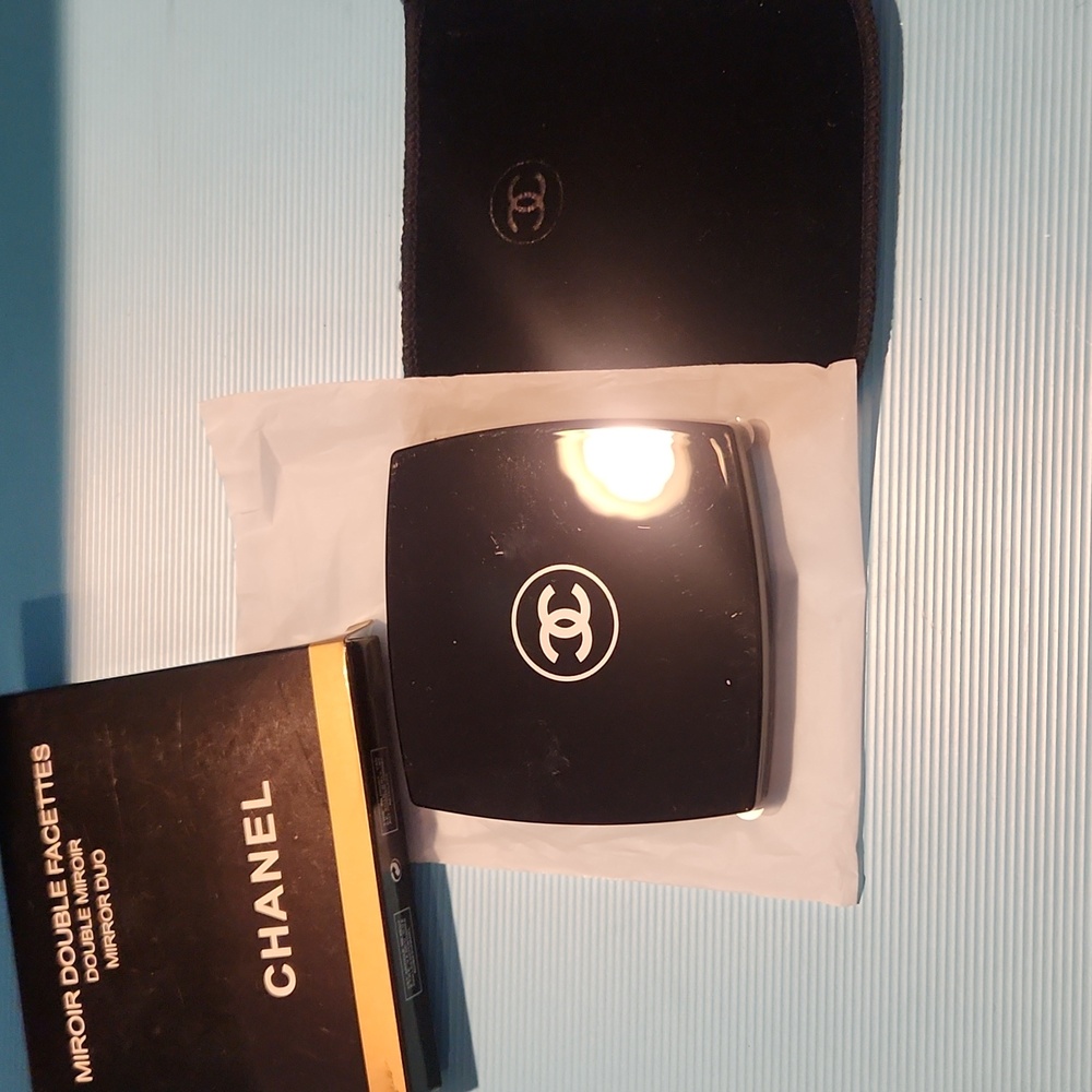 Chanel LTD Edition Compact Duo Mirror Facette NIB & Dustbag BLACK NWOT